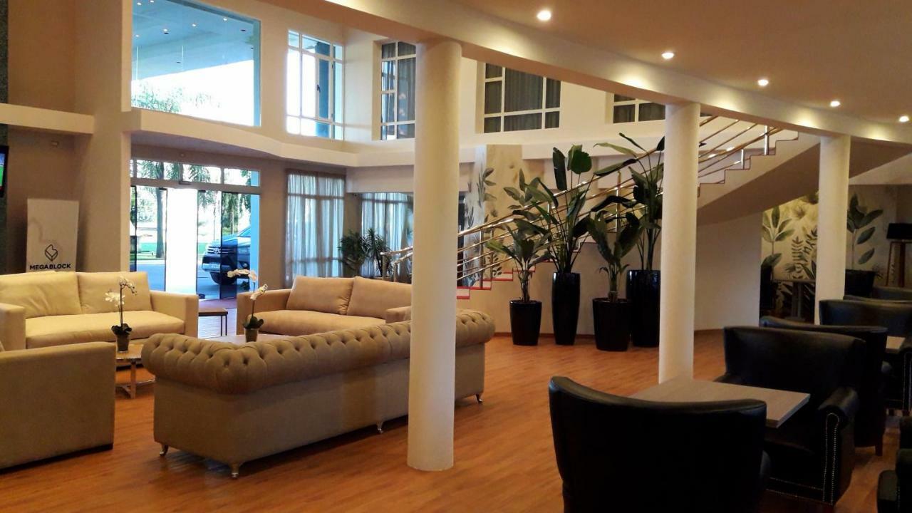 Catange Hotel Charata Екстер'єр фото